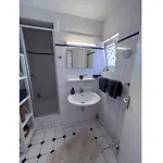 Hut Modern Retreat Cuxhaven